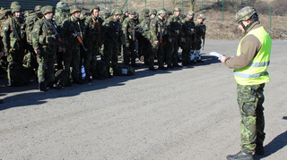 Záložníci ze středních Čech součástí armádního výcviku Ground Fires. Prvně zažili ostrou střelbu z RPG-7