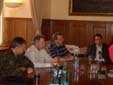 LG Štefka at a meeting with Prime Minister Jiří Paroubek (extreme right)